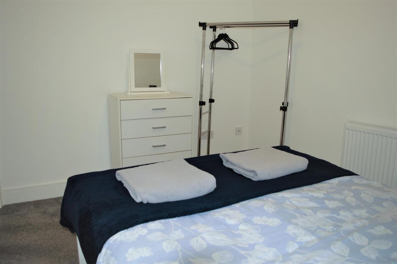 Cheriton Gardens 2 Bed Folkestone Villa Exterior photo
